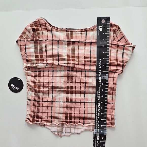 JOLIE & JOY Plaid Crop Top - Picture 8 of 8